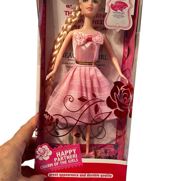 Princes Doll   Beautiful 11” doll Est. 1964 for 3+ ages New In Box - Picture 3 of 5